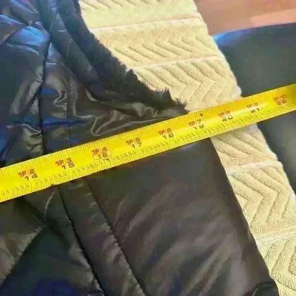 Nicole Miller Original Puffer Faux Fur Women’s Vest Black Medium Reversible - Picture 10 of 14